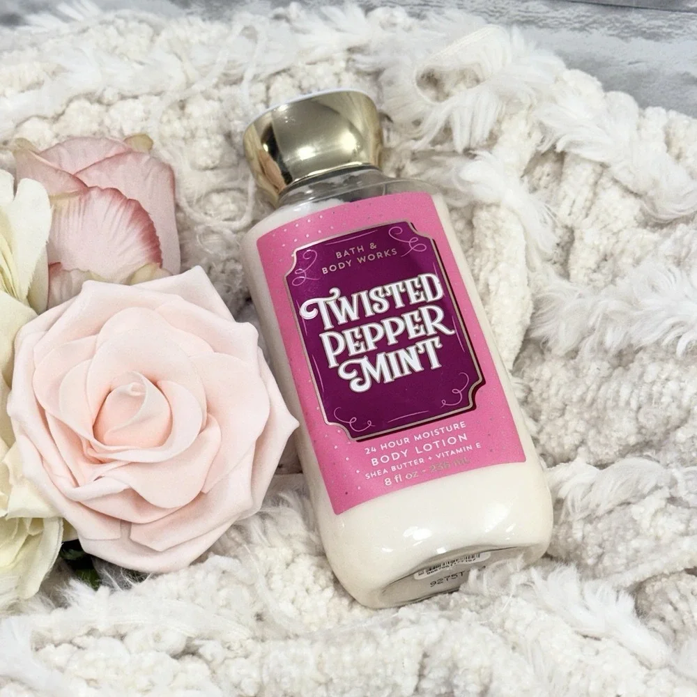 Bath & Body Works Twisted Peppermint Body Lotion 24hr Moisturize Holiday 8oz NEW